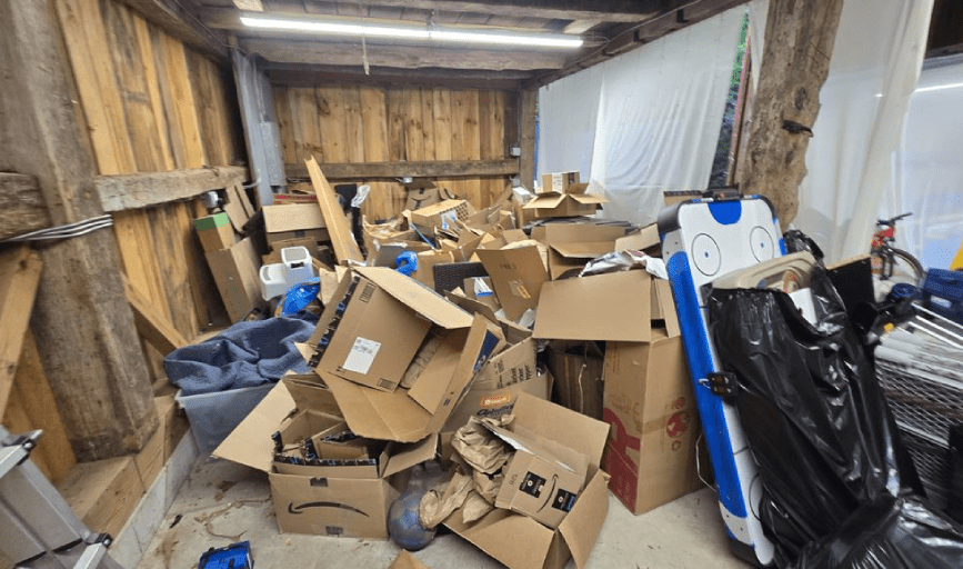 HOUSE CLEANOUT